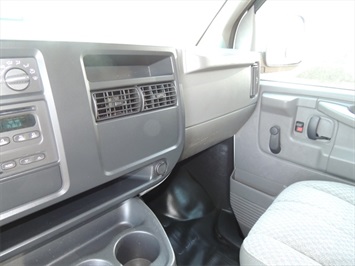 2003 Chevrolet Express 2500 Cargo   - Photo 44 - Las Vegas, NV 89103