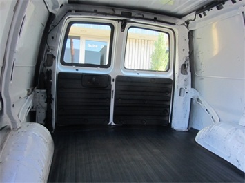 2003 Chevrolet Express 2500 Cargo   - Photo 24 - Las Vegas, NV 89103