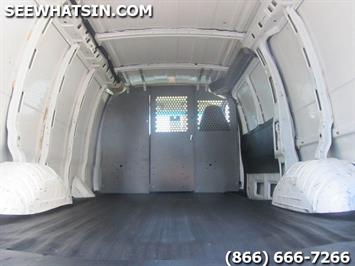 2003 Chevrolet Express 2500 Cargo   - Photo 2 - Las Vegas, NV 89103