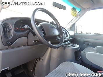 2004 Ford E-Series Cargo E250 Van, Work Van, Fleet Van, E Series Van,   - Photo 23 - Las Vegas, NV 89103