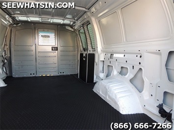 2004 Ford E-Series Cargo E250 Van, Work Van, Fleet Van, E Series Van,   - Photo 41 - Las Vegas, NV 89103