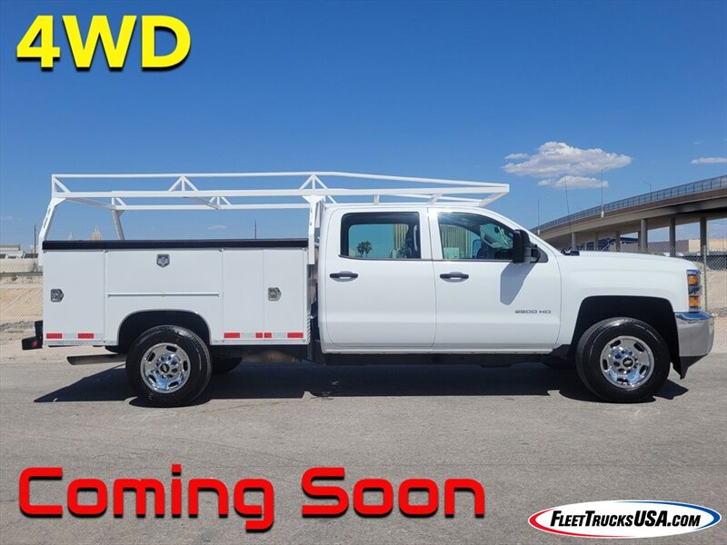2017 Chevrolet Silverado 2500 4WD TRUE CREW CAB LT  UTILITY TRUCK