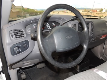 2003 Ford F-150 F150, XL Fleet Work Truck, 8 Foot, Long Bed   - Photo 23 - Las Vegas, NV 89103