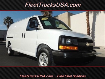 2005 Chevrolet Express 1500 Cargo Van for sale, Commercial Van,  Camper Van, Work Van, 3500 Express, 2500 Express - Photo 1 - Las Vegas, NV 89103