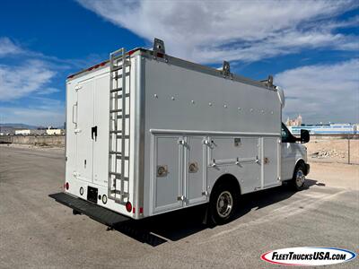 2014 Chevrolet Express / GMC Savana Cutaway KUV w/ 6' 6 " Walk-In Supreme Utility Body   - Photo 7 - Las Vegas, NV 89103