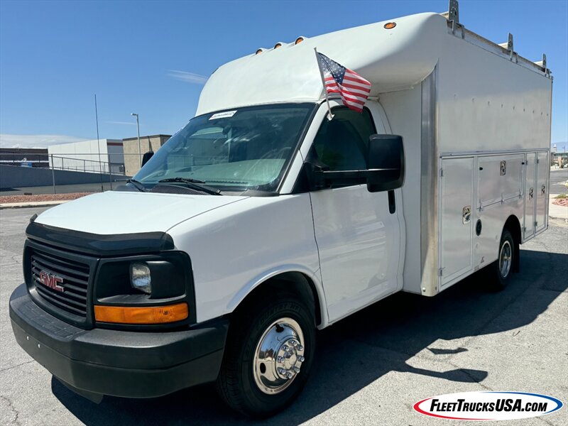 2014 Chevrolet Express / GMC Savana Cutaway KUV w/  Walk-In  12.5' Walk-In Supreme KUV Body