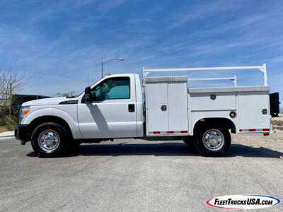 2012 Ford F-350 Super Duty XL  Utility Service Body w/ Tommy Lift Gate - Photo 1 - Las Vegas, NV 89103