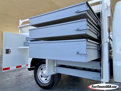 2012 Ford F-350 Super Duty XL  Utility Service Body w/ Tommy Lift Gate - Photo 58 - Las Vegas, NV 89103