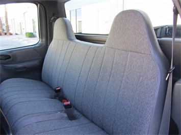 2001 Ford F-150 XL, F150, F-150, 8 Foot Fleet Side Bed, Long Bed   - Photo 17 - Las Vegas, NV 89103