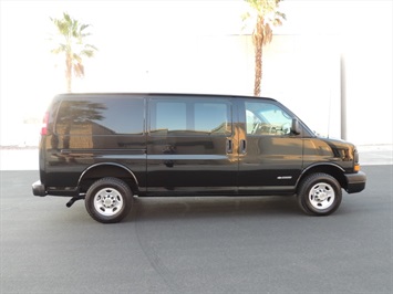 2005 Chevrolet Express 2500 Cargo   - Photo 44 - Las Vegas, NV 89103