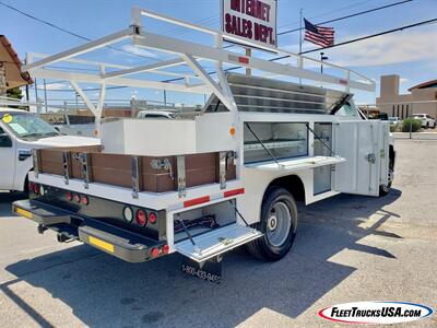 2011 Chevrolet Silverado 3500HD CC Work Truck  Contractors Utility Service Bed - Photo 2 - Las Vegas, NV 89103