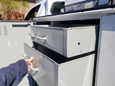 2006 Ford F-350 Super Duty XL  UTILITY SERVICE BED, UTILITY TRUCK - Photo 56 - Las Vegas, NV 89103