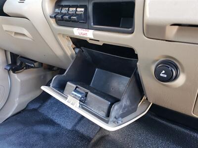 2006 Ford F-350 Super Duty XL  UTILITY SERVICE BED, UTILITY TRUCK - Photo 77 - Las Vegas, NV 89103