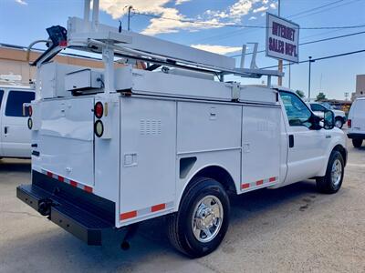 2006 Ford F-350 Super Duty XL  UTILITY SERVICE BED, UTILITY TRUCK - Photo 64 - Las Vegas, NV 89103