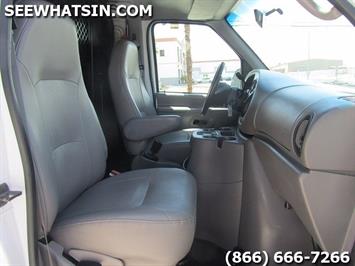 2001 Ford E-Series Van E150 Cargo Van, Used Cargo Vans, Fleet   - Photo 3 - Las Vegas, NV 89103