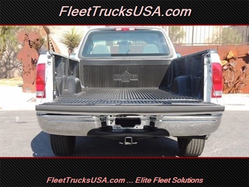 2002 Ford F-150 XL, Work Truck, Long Bed, 8 Foot Bed, Fleet Side   - Photo 19 - Las Vegas, NV 89103