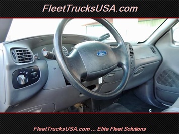 2002 Ford F-150 XL, Work Truck, Long Bed, 8 Foot Bed, Fleet Side   - Photo 28 - Las Vegas, NV 89103