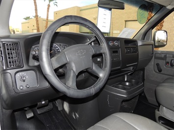 2003 Chevrolet Express 3500 Cargo   - Photo 22 - Las Vegas, NV 89103