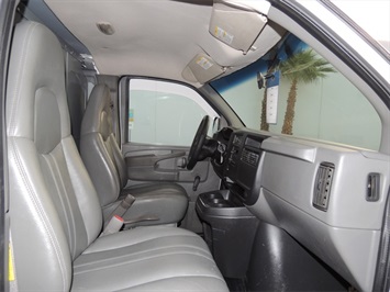 2003 Chevrolet Express 3500 Cargo   - Photo 27 - Las Vegas, NV 89103