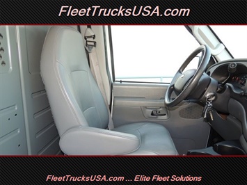 2006 Ford E-Series Cargo E-350 SD Diesel, Extended cargo van, Diesel   - Photo 35 - Las Vegas, NV 89103