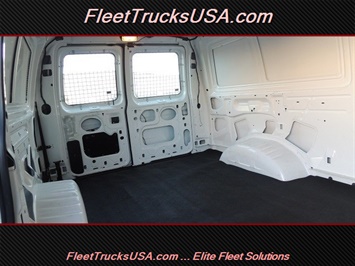 2006 Ford E-Series Cargo E-350 SD Diesel, Extended cargo van, Diesel   - Photo 3 - Las Vegas, NV 89103