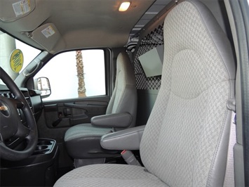 2009 Chevrolet Express 2500 Cargo   - Photo 38 - Las Vegas, NV 89103