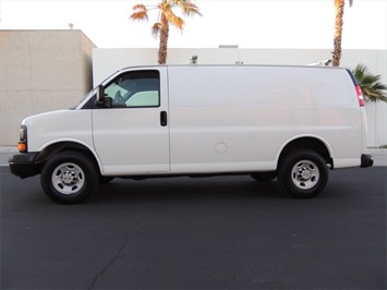 2009 Chevrolet Express 2500 Cargo   - Photo 12 - Las Vegas, NV 89103