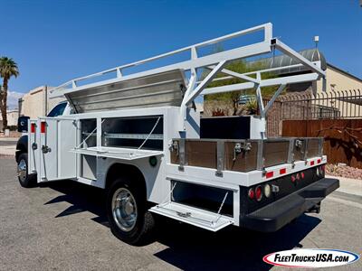 2015 Ford F-550 - 2WD - w/ Scelzi Contractors Utility Service Body   - Photo 2 - Las Vegas, NV 89103