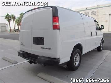 2005 Chevrolet Express 3500 Cargo   - Photo 38 - Las Vegas, NV 89103