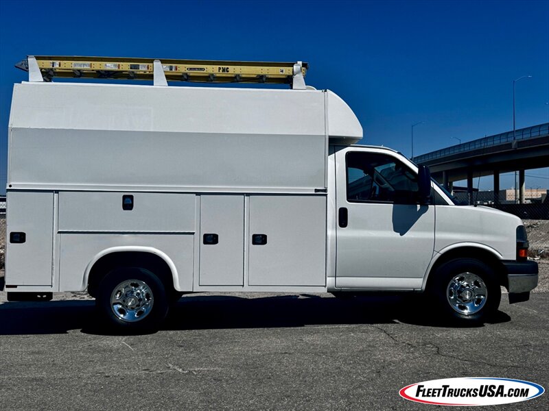 2019 Chevrolet Express 3500 w/ Knapheide  Walk-In KUV Utility Service Body