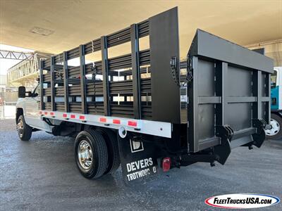 2013 Chevrolet Silverado 3500 Stakebed with Heavy Duty Tommy  Lift   - Photo 3 - Las Vegas, NV 89103