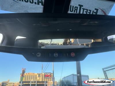 2015 Chevrolet Silverado 2500 4WD Crew Cab w/ Enclosed Telescopic Utility  Service Body Truck - Photo 26 - Las Vegas, NV 89103