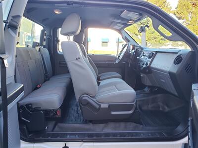 2015 Ford F-250 Super Duty XL  Super Cab Enclosed Utility Truck - Photo 13 - Las Vegas, NV 89103