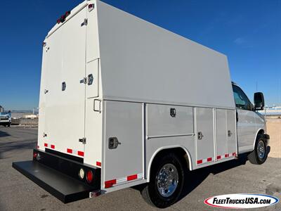 2017 Chevrolet Express 3500  Cutaway w/ Walk-In 6'4 " Interior KUV - Photo 2 - Las Vegas, NV 89103