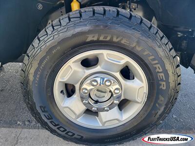 2012 Ford F-250 Super Duty XL  Utility Truck - Photo 8 - Las Vegas, NV 89103