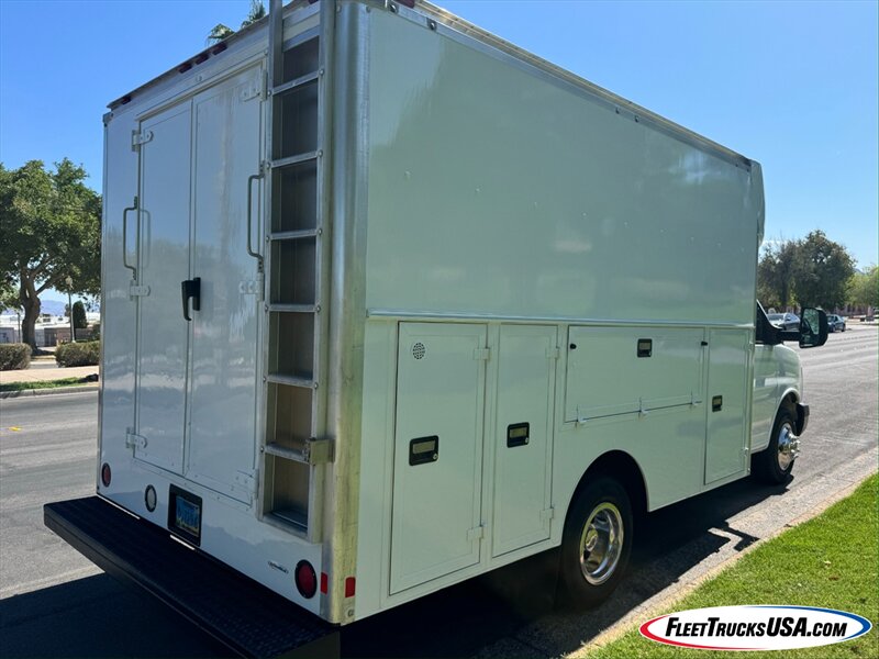 2015 Chevrolet Express - GMC Savana 3500 w/ Supreme '12.5 KUV Utility Body  Tall Walk-In Body