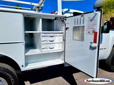 2011 Chevrolet Silverado 3500HD CC 4WD  Work Truck 3500  Wellbuilt Utility Bed, Onan Generator - Photo 12 - Las Vegas, NV 89103