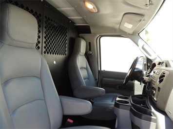 2009 Ford E-Series Cargo E-250, E250, Econoline, used cargo van, cargo vans   - Photo 33 - Las Vegas, NV 89103