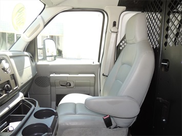 2009 Ford E-Series Cargo E-250, E250, Econoline, used cargo van, cargo vans   - Photo 23 - Las Vegas, NV 89103