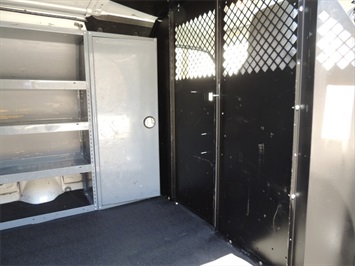 2009 Ford E-Series Cargo E-250, E250, Econoline, used cargo van, cargo vans   - Photo 31 - Las Vegas, NV 89103