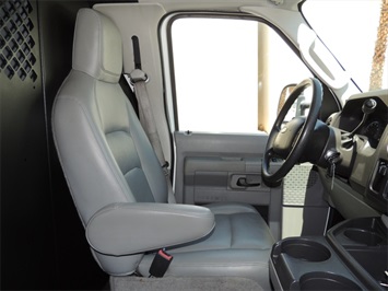 2009 Ford E-Series Cargo E-250, E250, Econoline, used cargo van, cargo vans   - Photo 34 - Las Vegas, NV 89103