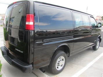 2005 Chevrolet Express 2500 Cargo   - Photo 13 - Las Vegas, NV 89103