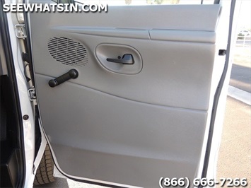 2005 Ford E-Series Cargo E-250, E-Series, Econoline, Used Cargo van, Cargo   - Photo 28 - Las Vegas, NV 89103