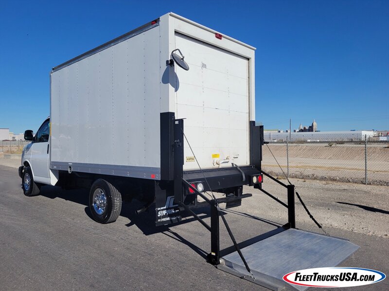 2016 Chevrolet Express Cutaway 3500  Box Truck