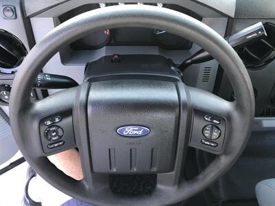 2014 Ford F-250 Super Duty XL   - Photo 8 - Las Vegas, NV 89103