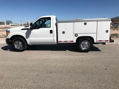 2014 Ford F-250 Super Duty XL   - Photo 4 - Las Vegas, NV 89103