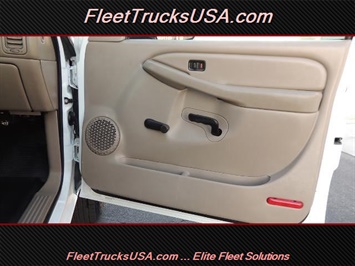 2007 Chevrolet Silverado 2500 Utility Service Bed Truck   - Photo 17 - Las Vegas, NV 89103