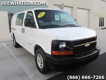 2004 Chevrolet Express 3500 Cargo   - Photo 1 - Las Vegas, NV 89103