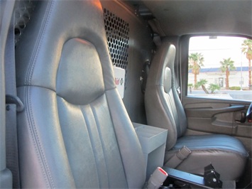 2004 Chevrolet Express 3500 Cargo   - Photo 29 - Las Vegas, NV 89103