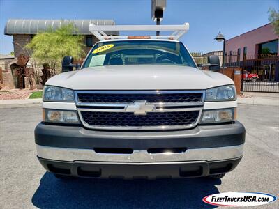 2006 Chevrolet Silverado 3500 Contractors Service Utility Body   - Photo 8 - Las Vegas, NV 89103